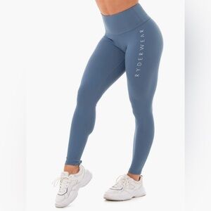 RYDERWEAR‎ ~ Light Blue Yoga Highwaisted Scrunch Bum Leggings NWT XS